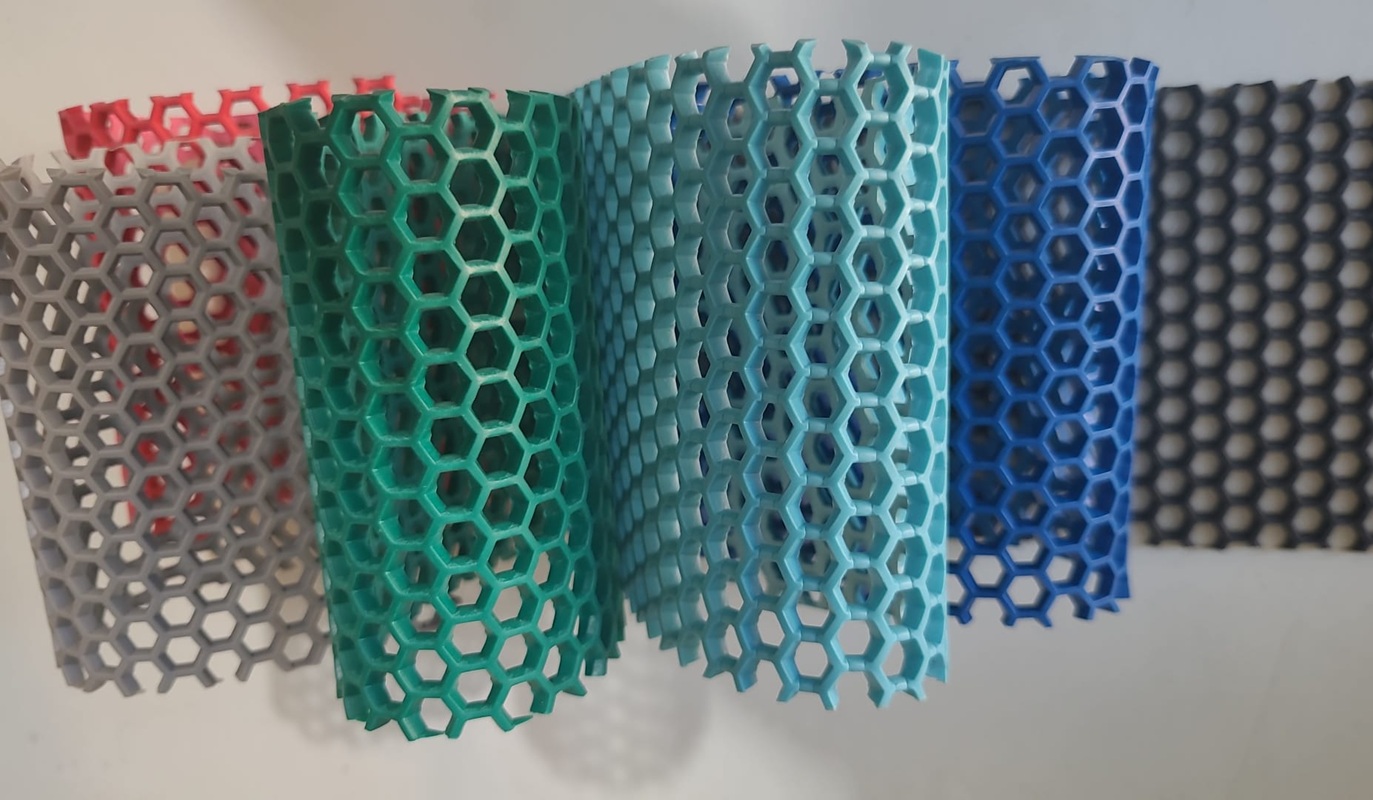 Suya Dayanıklı Paspas - PVC Malzeme ile Tam Su Geçirmezlik